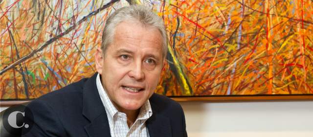 Comercio electrónico, la apuesta del Éxito | Carlos Mario Giraldo reiteró su compromiso con la nutrición infantil en este 2014. FOTO EDWIN BUSTAMANTE