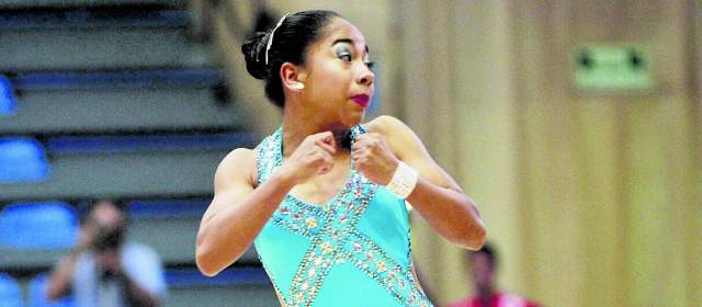 Catalina cerró rutina mundial en puesto 11 | Catalina Fajardo, patinadora de artístico antioqueña, quien cerró ayer el Mundial joven. FOTO LUIS RAMÍREZ-FEDEPATÍN