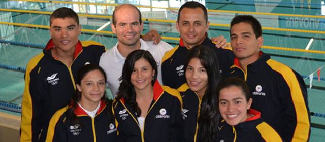 Colombia trajo 5 oros de Francia | Este es el elenco de natación con aletas que nadó en Francia. FOTOS CORTESÍA FEDECAS Y HERNÁN VANEGAS