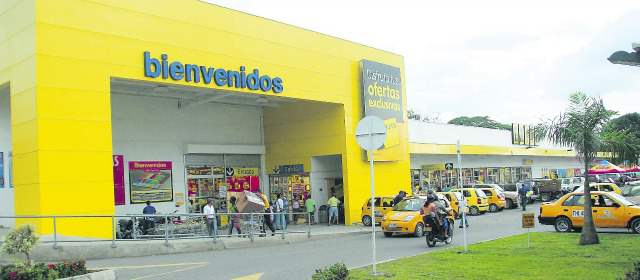 En lo que va de este año el Grupo Éxito se fortaleció en la compra de tiendas y el comercio electrónico. FOTO Archivo