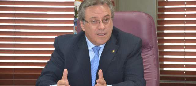 Denuncian al presidente de la Sala Penal de la Corte Suprema por tráfico de influencias |