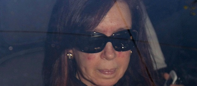 Presidenta Fernández de Kirchner se somete a cirugía en el cerebro