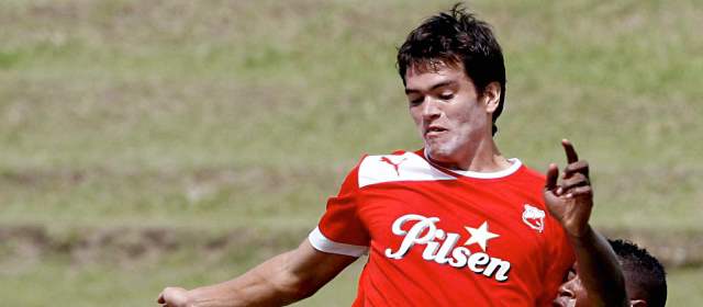 Sebas, de recogebolas a ser el diez del Medellín | Sebastián Hernández trabaja a toda máquina para su debut con el rojo. FOTO JULIO CÉSAR HERRERA