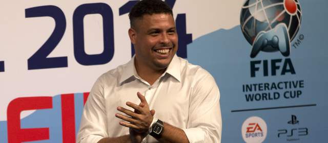 "Neymar sigue siendo mejor, pero James tiene un futuro increíble": Ronaldo |