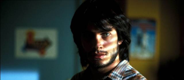 Gael García Bernal es el nuevo Zorro | Archivo | El actor mexicano reemplazará al español Antonio Banderas detrás del famoso espadachín enmascarado.