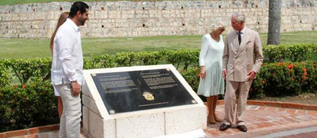 Polémica en Cartagena por placa que exalta fracaso inglés |