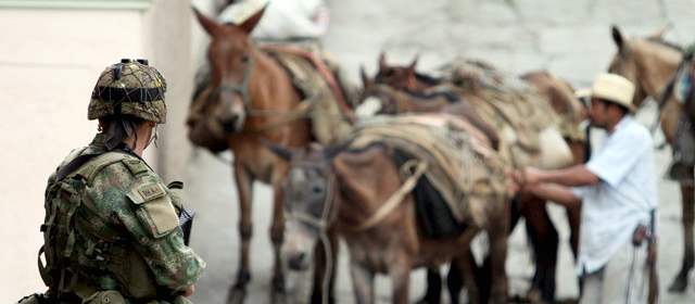 Ituango: ocho heridos dejó ataque de las Farc | El municipio de Ituango es de nuevo víctima de las acciones violentas de las Farc.