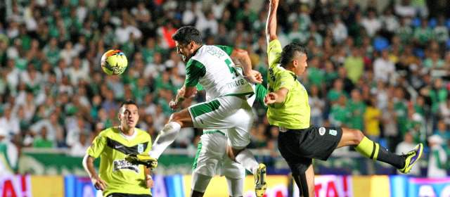 Toca corregir la ansiedad y salir a proponer más | Por momentos el juego fue enredado y algo aburrido. Nacional sacó el resultado. FOTO Juan A. Sánchez
