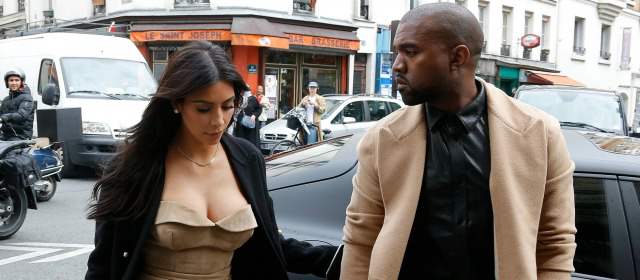 Kim Kardashian y Kanye West pasan en París las horas previas a su boda | FOTO REUTERS