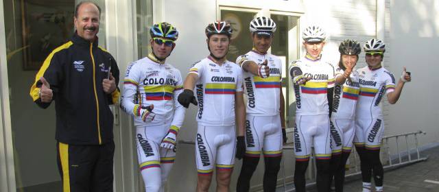 ¿Ustedes son de la tierra de Urán? | Jorge Ovidio y los escarabajos colombianos. FOTO PABLO ARBELÁEZ