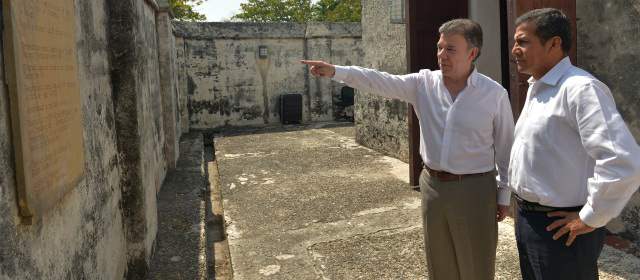 Presidentes de Colombia y Perú se reunen este martes en Iquitos |