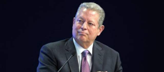"Voluntad política también es renovable": Al Gore | El lider Al Gore participó en la Cumbre Internacional Cima Kids 2014, en Bucaramanga. FOTO COLPRENSA