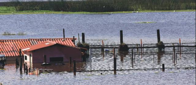 Ola invernal en el país ha costado más de 600 mil millones de pesos a aseguradoras entre 2010 y 2011
