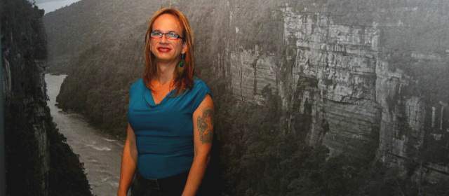 La directora del Instituto von Humboldt expone ideas para que el ciudadano común reporte datos sobre biodiversidad. FOTO CORTESÍA