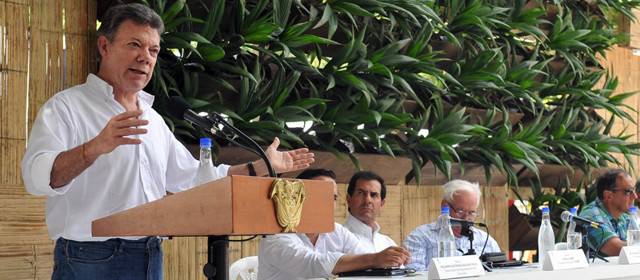Presidente Santos propuso impuesto a emisión de carbono | FOTO ARCHIVO