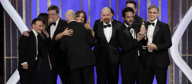 Argo y Los Miserables triunfan por el cine en los Globos de Oro |