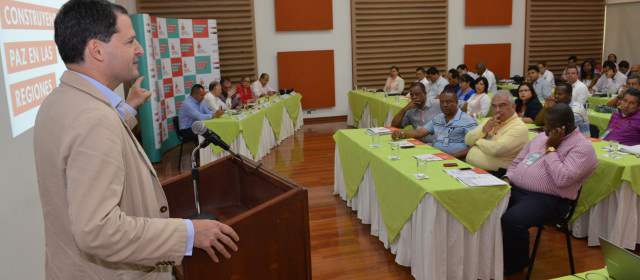 Gobierno le pide a alcaldes prepararse para la paz |