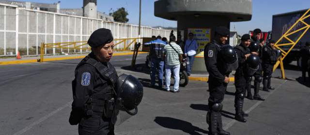 Las medidas de seguridad en la cárcel que se encuentra recluida la lider sindical aumentaron. FOTO REUTERS