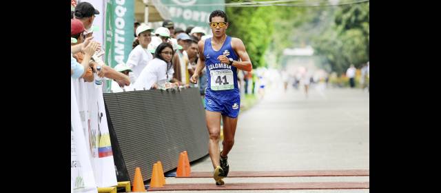Éider sube a 94 el número de los olímpicos | Éider Arévalo hace parte de la mejor camada de la marcha del país. Sigue los pasos de Luis Fernando López, bronce en Mundial de Corea del Sur 2010. FOTO JUAN A. SANCHÉZ.