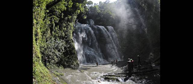 Nimaima, aventura extrema en todo el centro del país | Las cascadas donde se practica torrentismo (descenso a rappel por entre la caída del agua). FOTO CORTESÍA