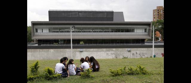 El Parque Débora Arango se abrirá al comenzar el segundo semestre | Los estudiantes de los colegios de Envigado son quienes más añoran la apertura del Parque Cultural Débora Arango. FOTO DONALDO ZULUAGA