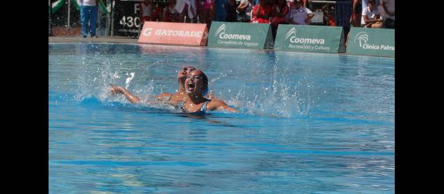 Dueto paisa deja en alto el sincronizado del país | Mónica Sarai Arango y Estefanía Álvarez. FOTO LIGA DE NATACIÓN