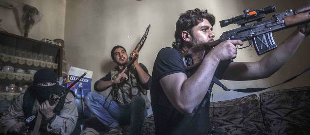 Irónica tregua en Siria: enfretamientos dejan más de 400 muertos | La red Sham señaló que el número total de muertos durante la tregua asciende a 434, mientras que el Observatorio Sirio de Derechos Humanos los cifró en 549. FOTO AP