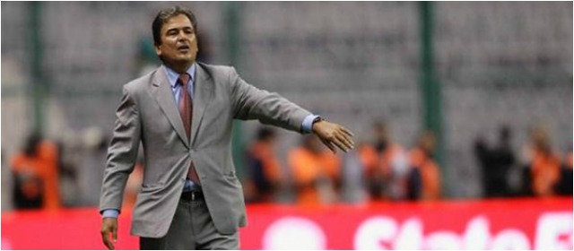 Pinto le pone buen rostro a su complejo grupo | Jorge Luis Pinto y el duro reto en el grupo D de Brasil. FOTO REUTERS