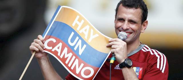 Henrique Capriles y Juan Manuel Santos mantendrán reunión privada este miércoles en Bogotá |