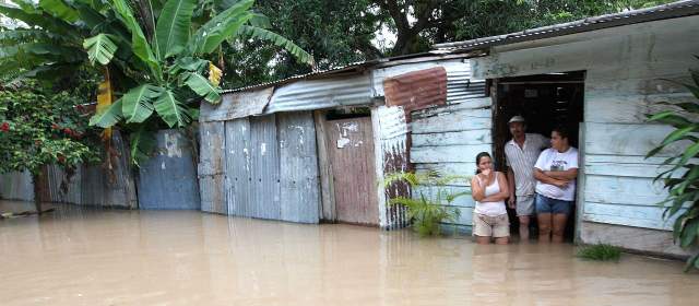 Temporada de lluvias deja 62.000 personas afectadas |