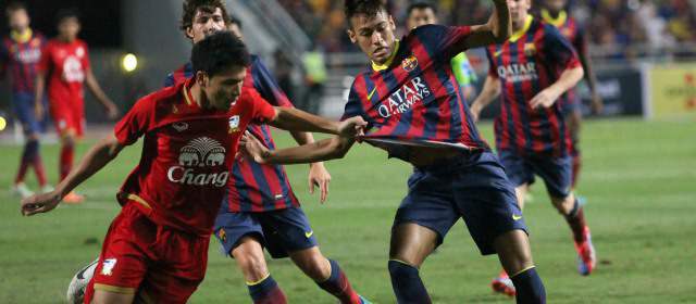 Neymar sufre de anemia, pero no precisamente de gol | Neymar, quien debe ganar más peso, lució bien. FOTO REUTERS