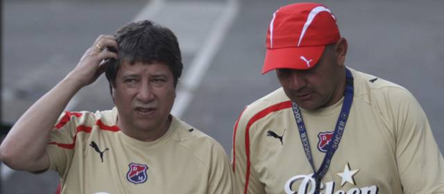 Sobre ruedas avanzaría futuro del Independiente Medellín | Hernán Gómez no ha dicho si sigue o se va del DIM que arrancará el lunes con Pánzer Carvajal. FOTO MANUEL SALDARRIAGA