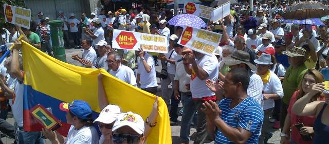 Comerciantes en Barranquilla marcharon contra la extorsión |