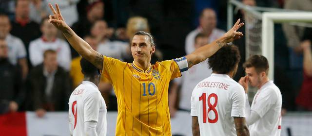 Ibrahimovic da un recital y Francia se reivindica ante Italia | FOTO REUTERS