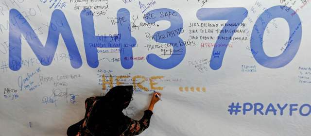 Malaysia Airlines investiga la conducta del copiloto del avión desaparecido | FOTO REUTERS