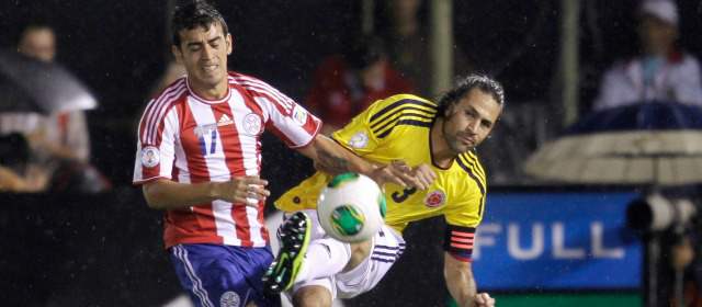 A sus 37 años Yepes mostró pura calidad | Mario Yepes estuvo atento en marca y colaboró en ataque con los goles de la victoria. FOTO REUTERS