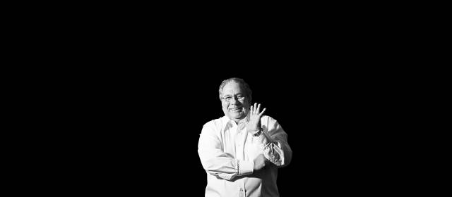 COLOMBIA NECESITA PERIODISTAS |