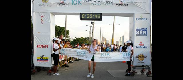 El récord de Tiba permanece y Amador hace su novena marca | Amador ha quebrado 9 veces la misma marca. FOTO ARCHIVO