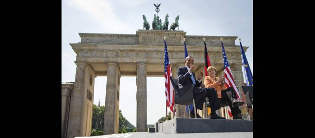 Obama defendió en Berlín la red de espionaje de E.U. | El emblemático lugar fue escogido por la simbología que representó tras el derribamiento del muro de Berlín. FOTO REUTERS