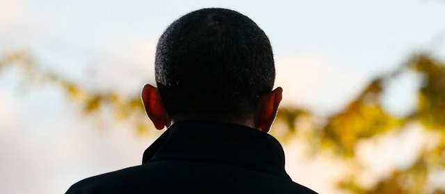 El 2013 fue un año difícil para la imagen de Estados Unidos | Desde Hawai, donde pasa las vacaciones, Obama dio impulso a la reforma sanitaria. FOTO REUTERS