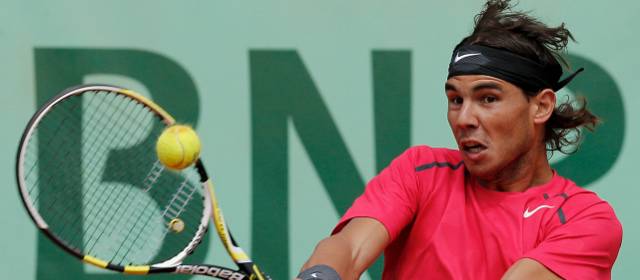 Nadal vuelve a entrenarse en pista con esperanza de volver a competir pronto | FOTO AP