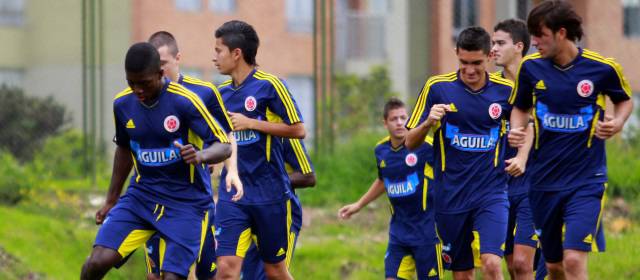 La Juvenil afina fútbol en Toulon | Colombia viajó con la base del equipo campeón suramericano. Luego del torneo se unirán otros internacionales. FOTO COLPRENSA