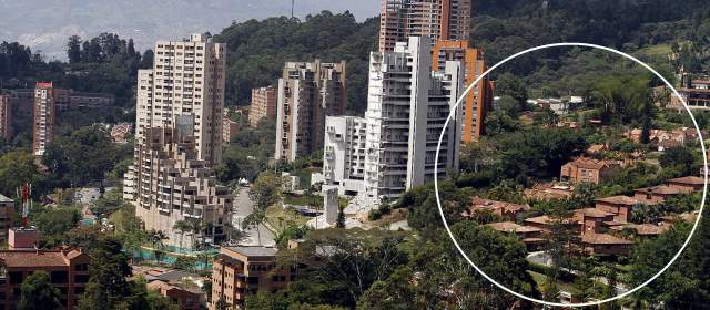 Urbanización Olivares (en el círculo) está ubicada a un costado del edificio Space. Este conjunto residencial está compuesto por casas. FOTO DONALDO ZULUAGA