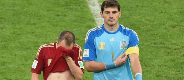 En Sudáfrica 2010 Italia, campeón reinante, también fue eliminado en la primera ronda. FOTO AFP