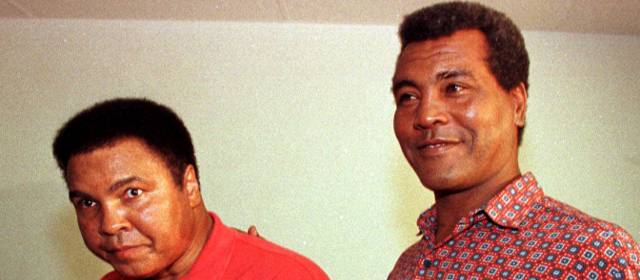 Falleció Teófilo Stevenson, tricampeón olímpico de boxeo | Muhammad Alí y Teófilo Stevenson. FOTO AP