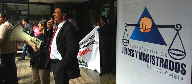 Paro de empleados de la rama judicial se levantaría este viernes