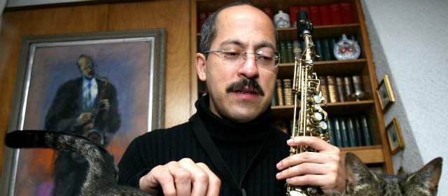 Antonio Arnedo sopla un viento de jazz en Envigado | Arnedo cree que festivales que enfatizan en lo local, como este, permiten a los artistas propios mostrar sus creaciones. FOTO ARCHIVO