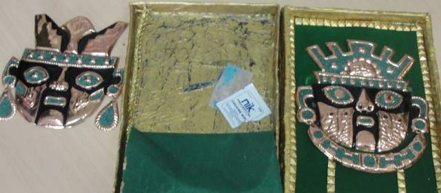 Incautan casi dos kilos de coca camuflados en artesanías precolombinas |