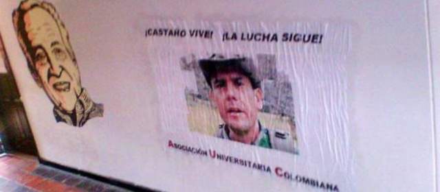 Carteles con la foto de Carlos Castaño preocupan a estudiantes en Santander |