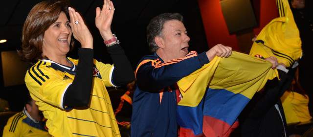 Santos pide a los colombianos celebrar triunfo de la Selección en paz |